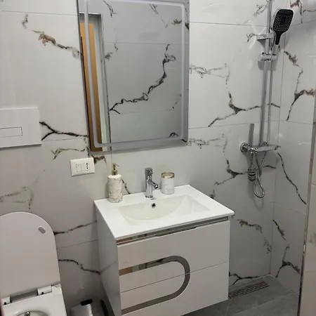 Apartment 052 *